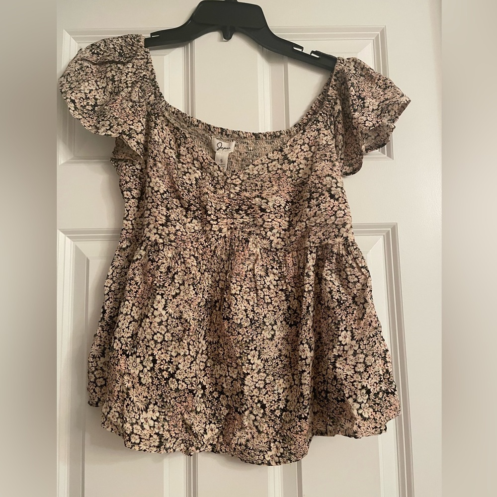 Cute top